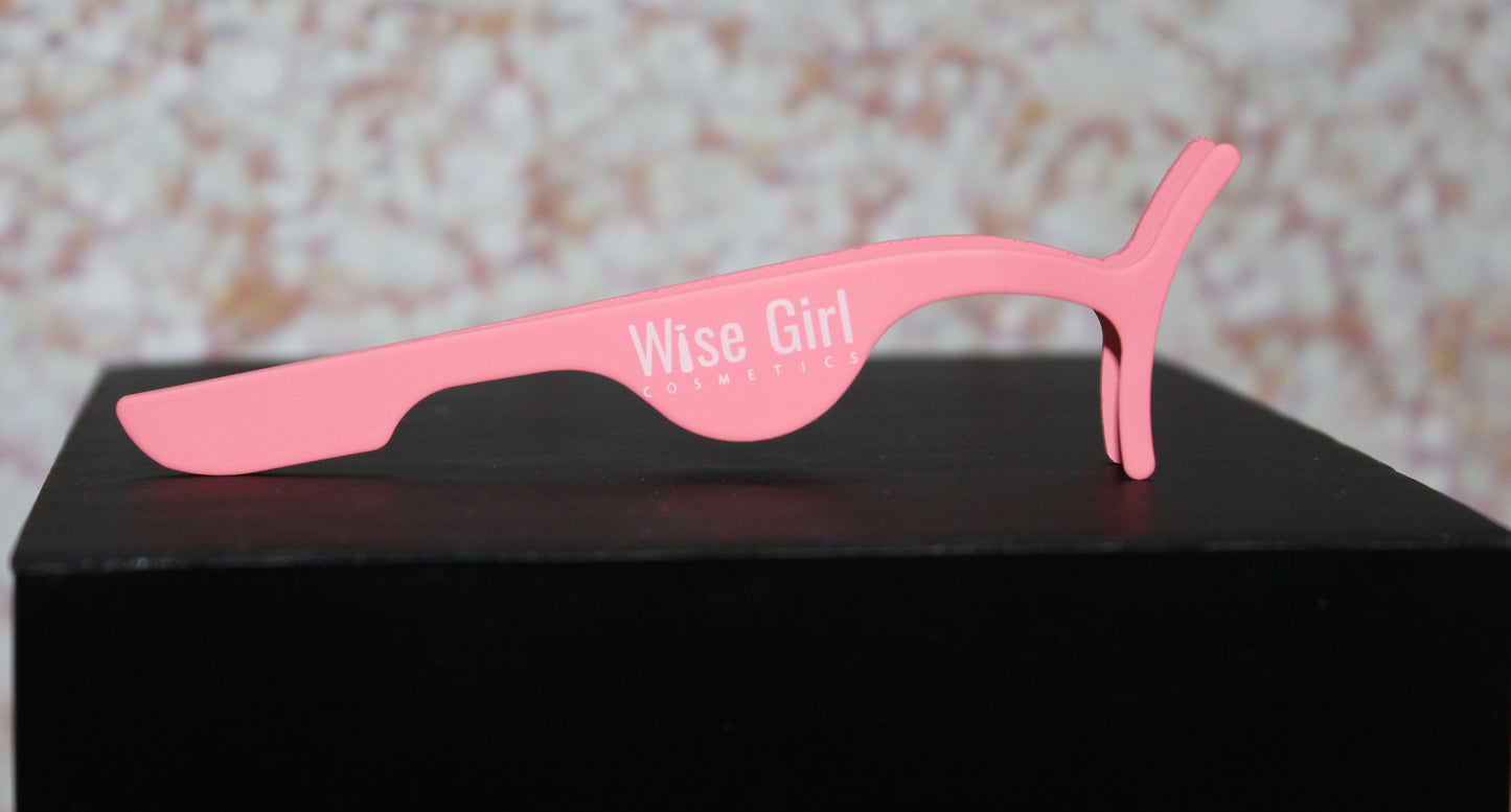 Eyelash Tweezer